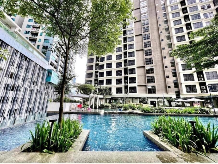 188 Klcc By Swiss